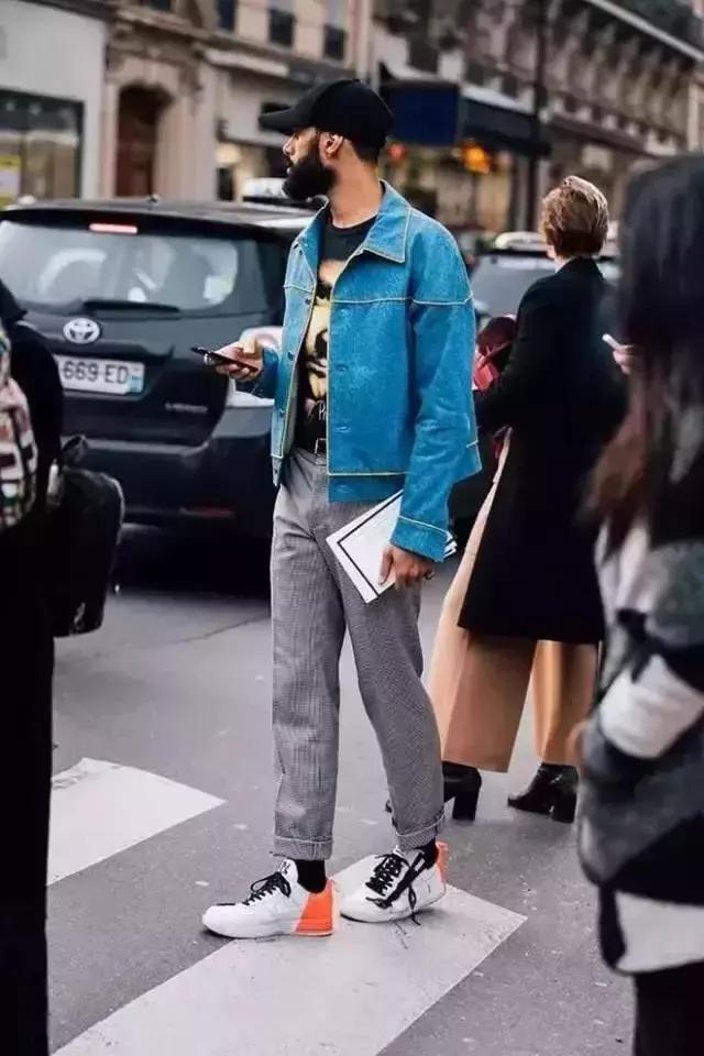 男生到底要怎样露脚踝,才容易被女生注意到