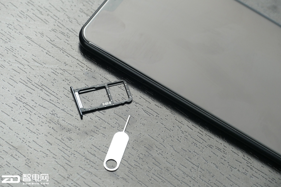 我们不一样 新国民旗舰联想Z5开箱简评