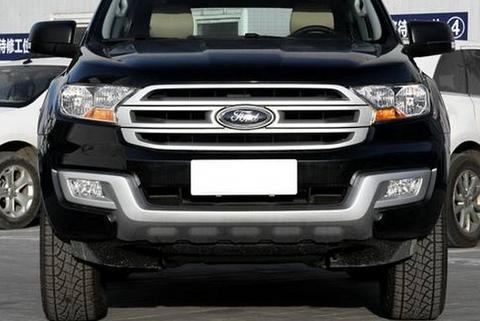 为夺市场狂降5万，配四驱+差速器锁，不到23万！比普拉多厚道