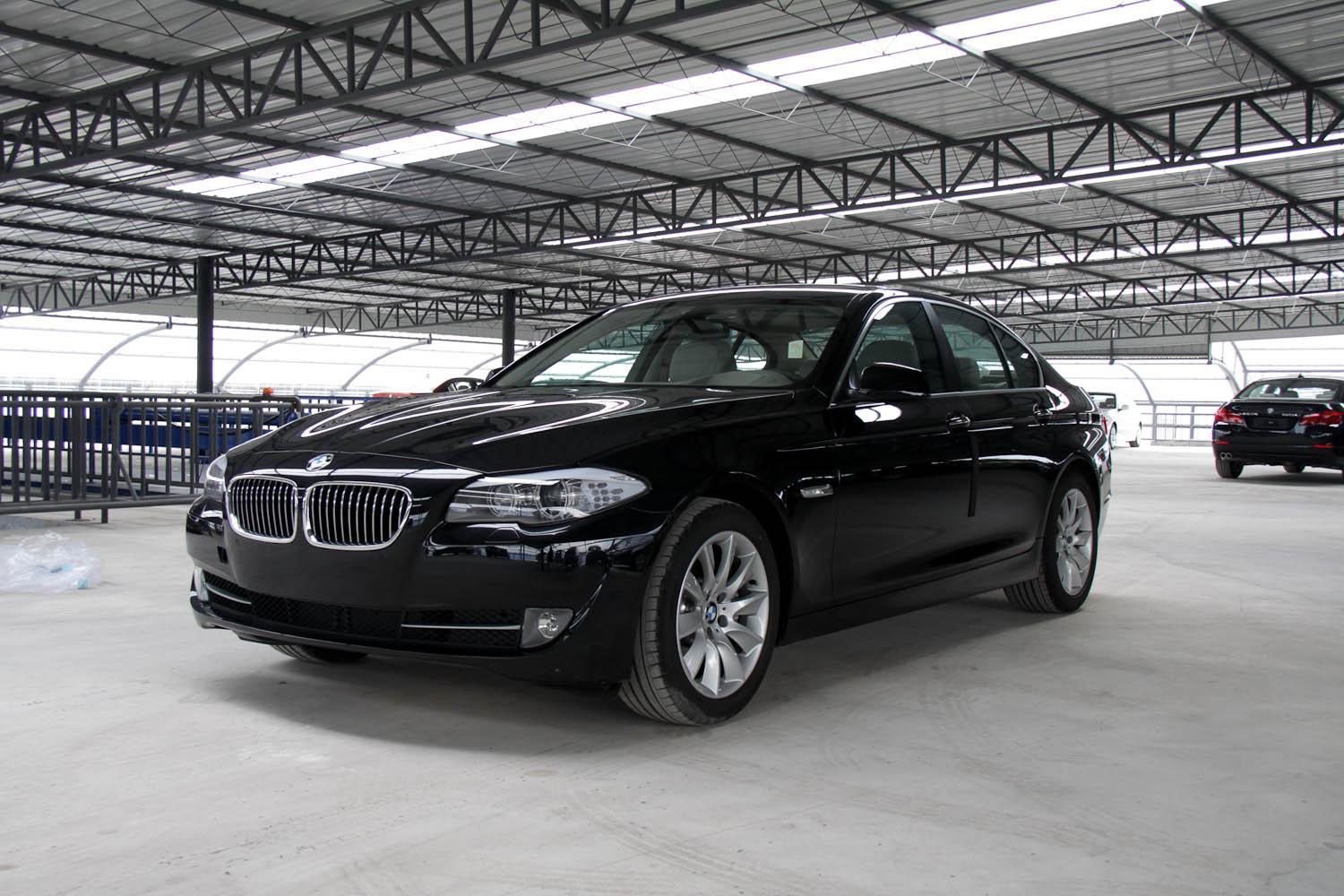 国产Li是王者座驾吗，外观大气 配置丰富，40万叫板奔驰E