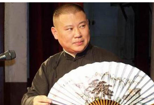 郭德纲二婚妻子原来是个大美人 不到20岁就红