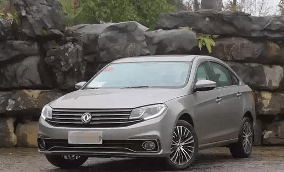 东风风行景逸S50新车型上市 售8.59万元