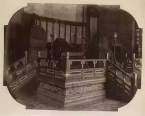 一组老照片,看看清朝王爷怎么度日,果然我们不