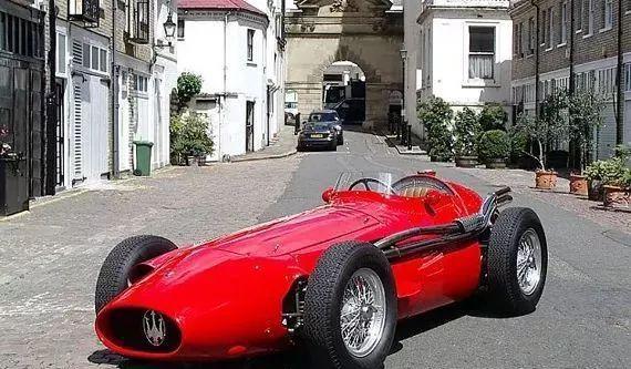 法拉利的马尔乔内或许在下一盘很大的棋