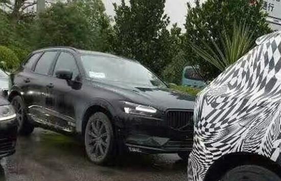 沃尔沃XC60定位略高于XC40 2.0T发动机动力表现出色