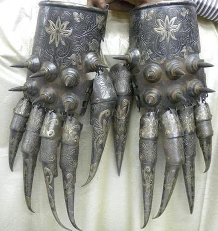 几种很怪异的冷兵器,方形剑威力大,龙头大铡刀很霸气|铡刀|方形|刀身_新浪网