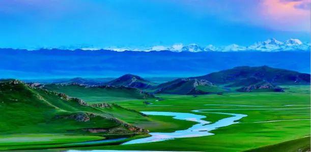 2018年新疆环线旅游路线推荐