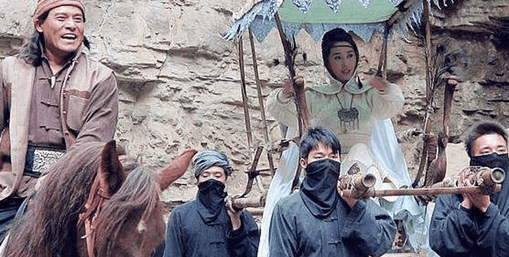 民国时期, 东北出了一个美女土匪头子, 后被张作霖的