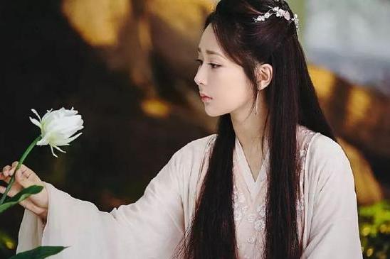 《十年一品温如言》疑似开拍,杨紫饰演女主,男