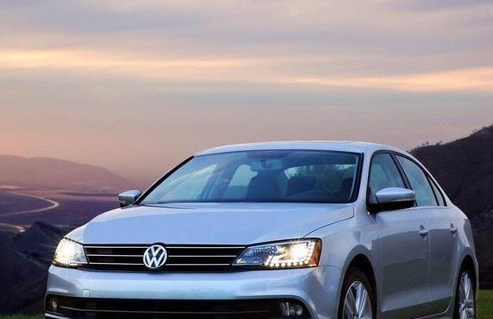 新款大众速腾 降价到15.88万起 外观时尚不失风度