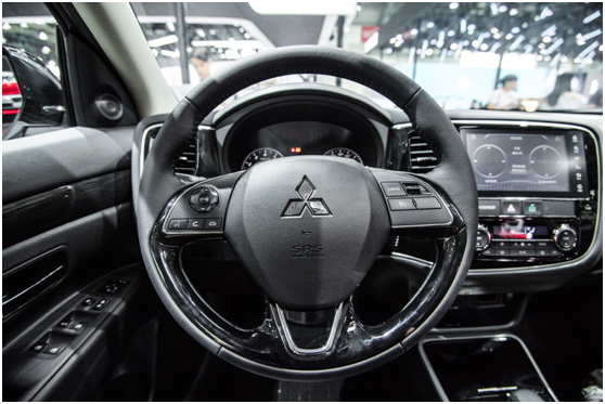 全面优化细节!广汽三菱欧蓝德荣耀冠军版北京