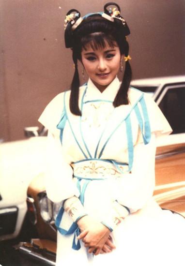 蓝心湄捧红干儿子，宝妈想嫁干儿，她被干儿子毁了，这关系太复杂