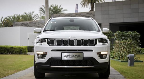 曾经的王者再出Jeep指南者，如今再看看它的实力如何？