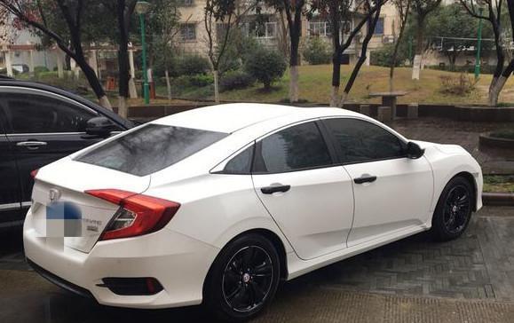 喜提十代思域后, 这7个缺点让我浑身难受