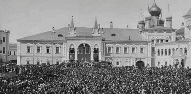 俄国发生严重踩踏, 李鸿章热心点拨, 无意中暴露