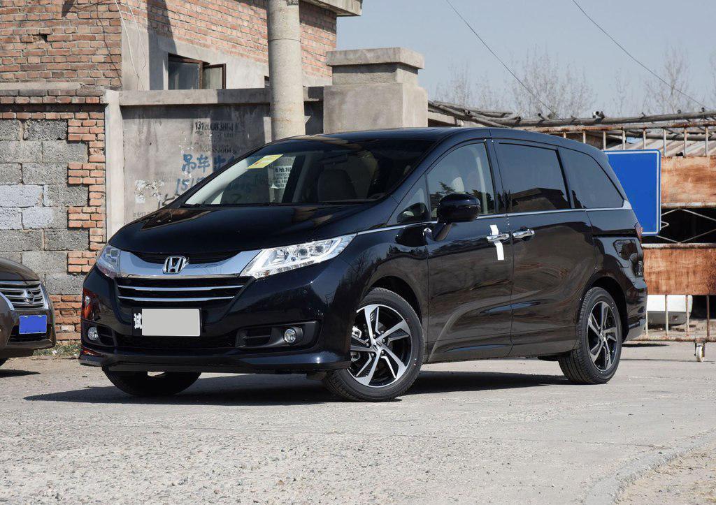 合资MPV, 一家游行之选, 操控也不落后汉兰达, 仅20万出头