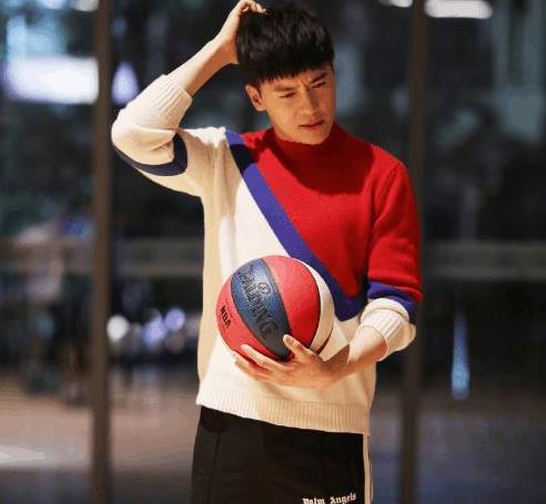 王晶效仿高云翔保释条件, 为何保释金却相差如