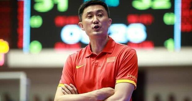 独家曝料:杜锋重返宏远出任新赛季主教练,近期