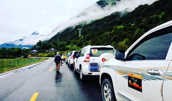 成都租越野车自驾318川藏线请注意这些