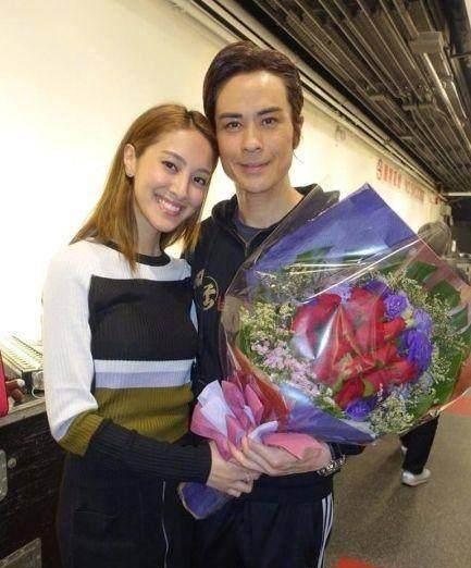 郑嘉颖陈凯琳回应婚讯, 终于明白为何佘诗曼抓