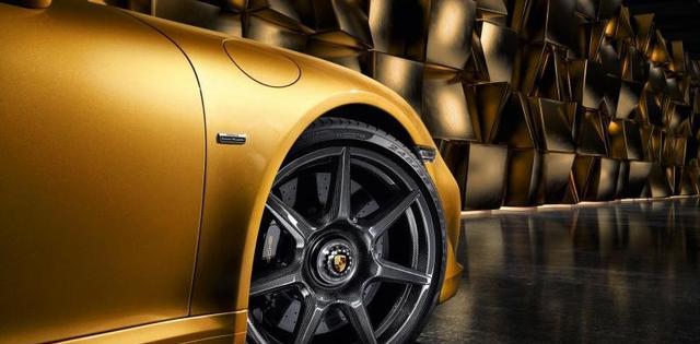 编织碳纤维车轮用于保时捷911 Turbo S
