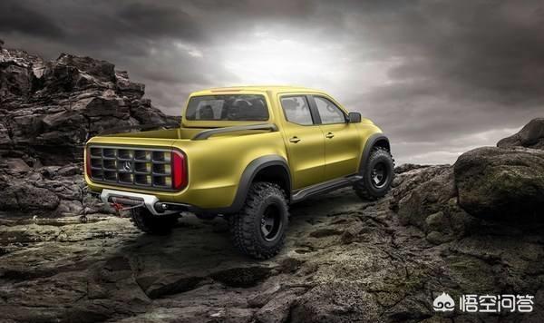 十几万的越野车,越野性能好一点,地盘高一点的