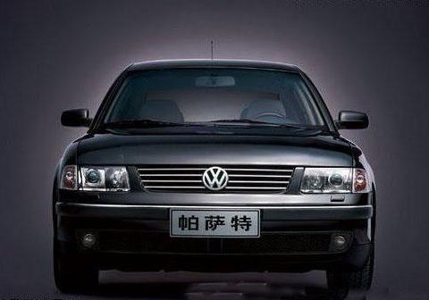 说起“官车”大家一定想到的一定是奥迪A6和大众帕萨特