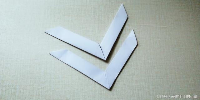 折一个回旋镖,能飞出去也能飞回来,好玩又解压