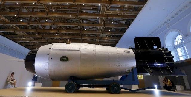 极限条件下，地球最多能承受几颗氢弹的轰炸？...