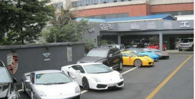 成都的富人区洗车店: 奥迪A8不好意思进来, 洗次车需要800元