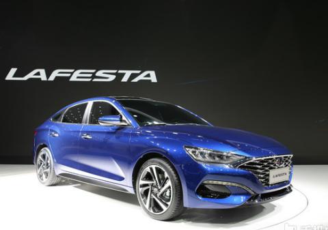 现代全新轿跑即将上市，比思域还帅，预计13万起