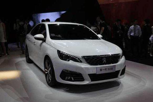 年轻人必配的三款车型, 各个都是轿车中的靓仔, 12万起想做男神