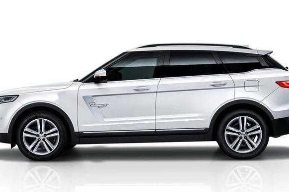 这车10万起售, 带全景天窗和10寸全触屏, 居然和GLE同级