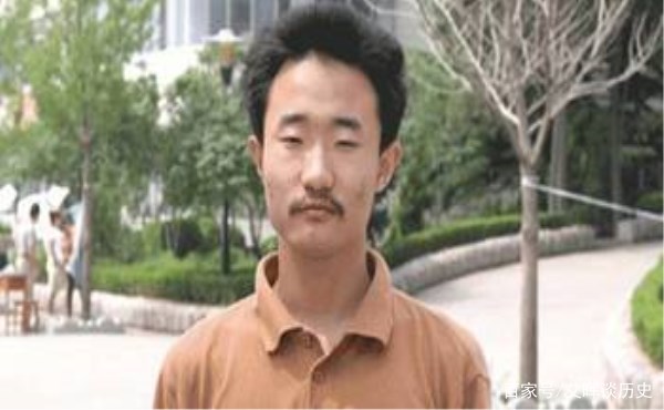 49分在高考中夺魁,仅差一分满分,14年后现状如