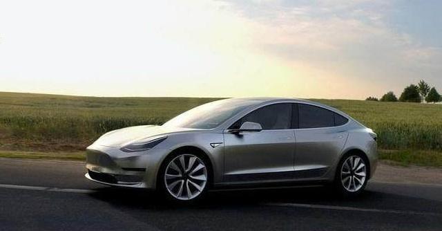 MODEL 3还将推出性能版, 2018年中旬亮相, 全球订单已突破50万