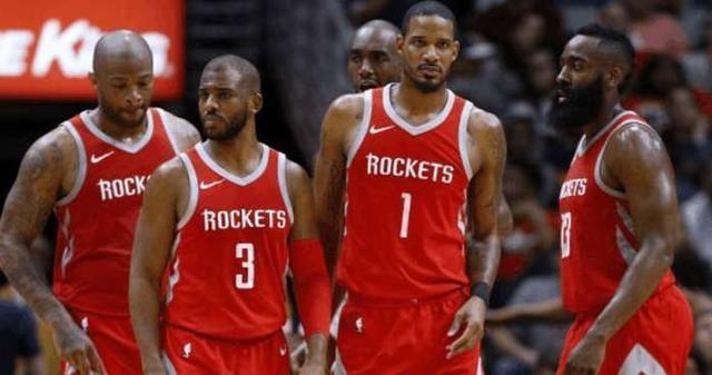 为何去年塔克会选择年薪更低的火箭?发小保罗