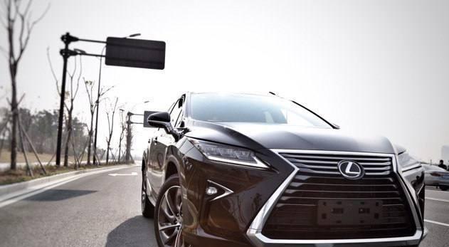 中国最火的日系豪车, 车友: 开起来比奥迪宝马有面子多了!