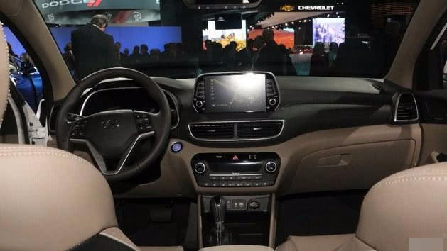 全新途胜即将震撼上市，把大哥胜达逼到无路可退，买什么途观，1