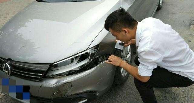 大众速腾怼上一辆日系摩托车, 保险公司定损之