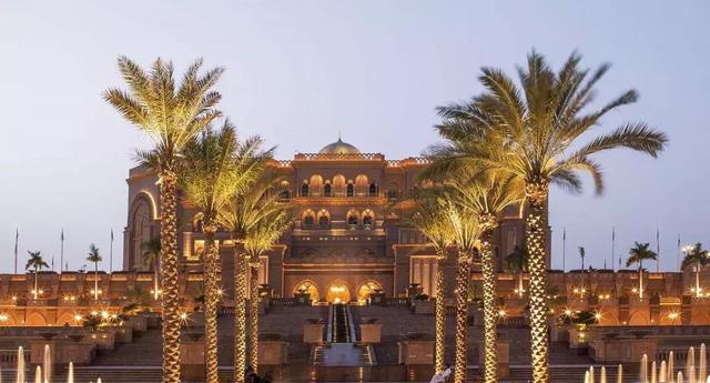 住一晚世界唯一一家八星级酒店,其实只需要这