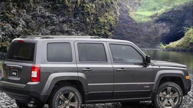 全新JEEP自由客, 霸气不输路虎