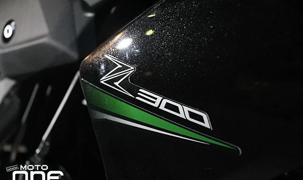 疾走奔驰，帅到没朋友了！川崎Kawasaki Z300摩托街车