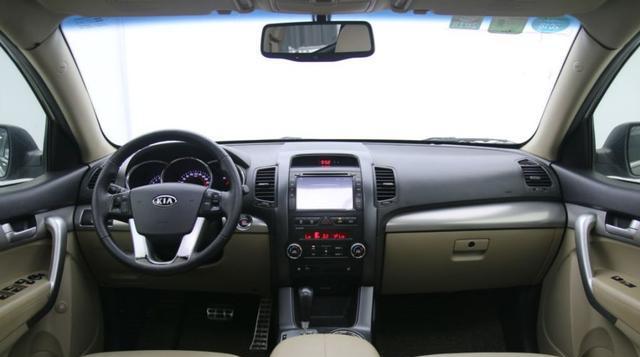 落地价27万, 现在只需12万, 表显8万公里, 真皮坐椅都不起皱