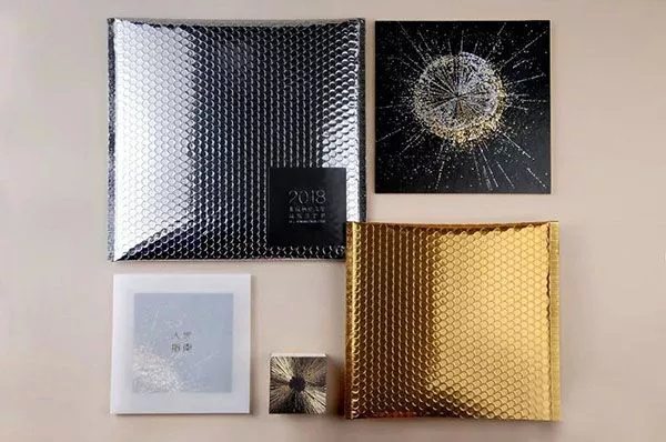 惊艳！清华大学的录取通知书火了，这设计也太炫酷了