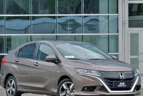 搭载1.5L地球梦发动机，新款本田竞瑞上市！7万卡罗拉车主后悔吗