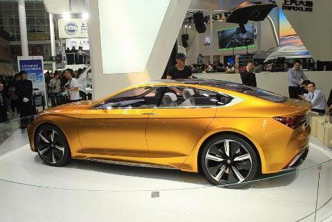 国产车新轿跑！这款轿跑比大众CC更漂亮，还不到20万！