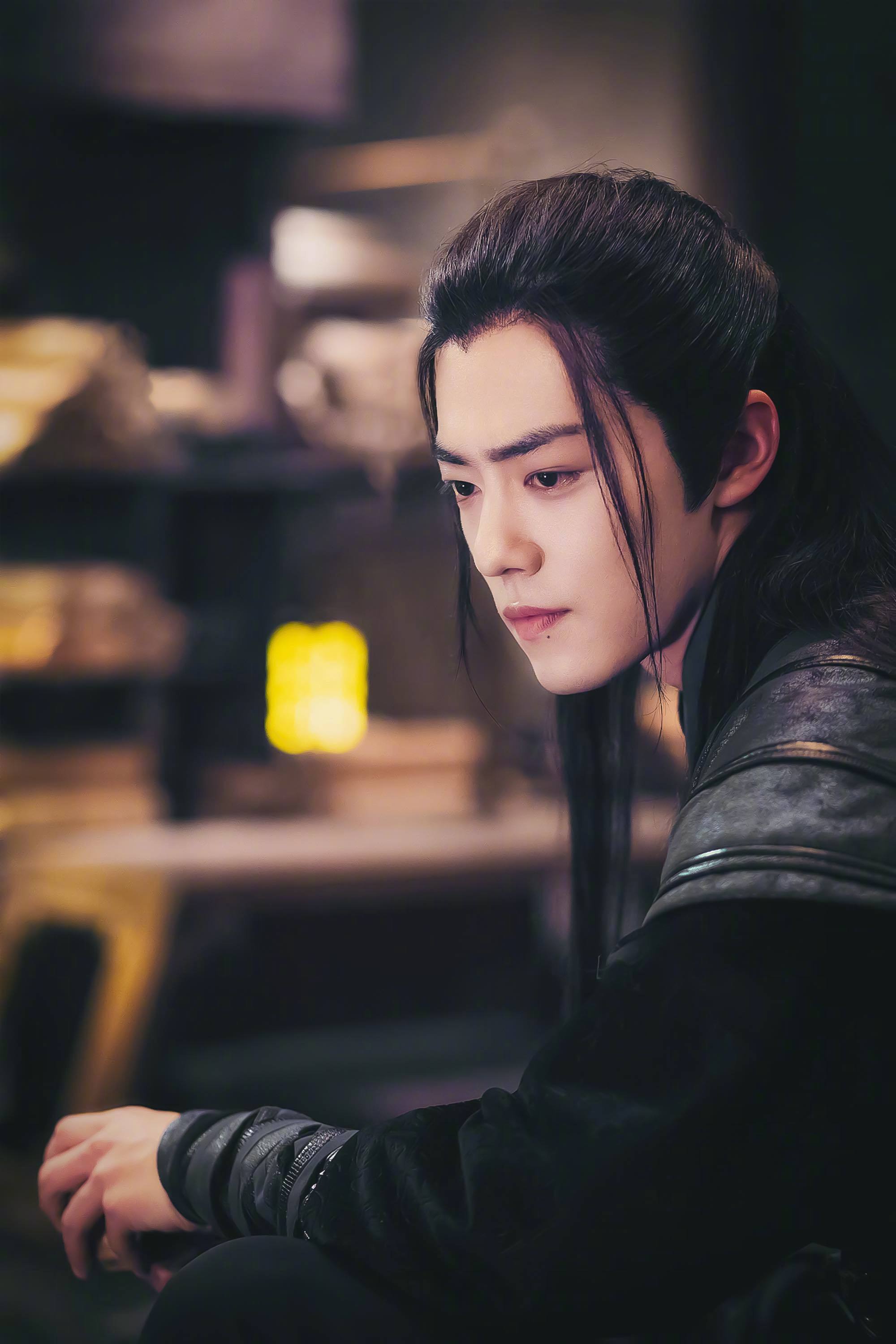 电视剧《斗破苍穹》正在热播,肖战在剧中饰演又俊又可爱的林修崖