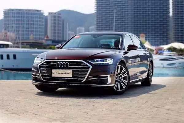 93.78万起的奥迪A8L，靠什么和奔驰S级、宝马7系一战？