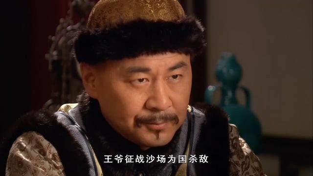 甄嬛传：敦亲王福晋给甄嬛请安时，为何甄嬛的胳膊要藏在棉被里？