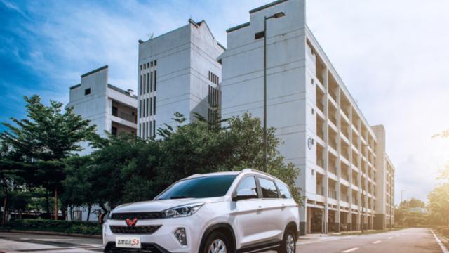 新车速递｜五菱首款7座SUV，1.5L动力